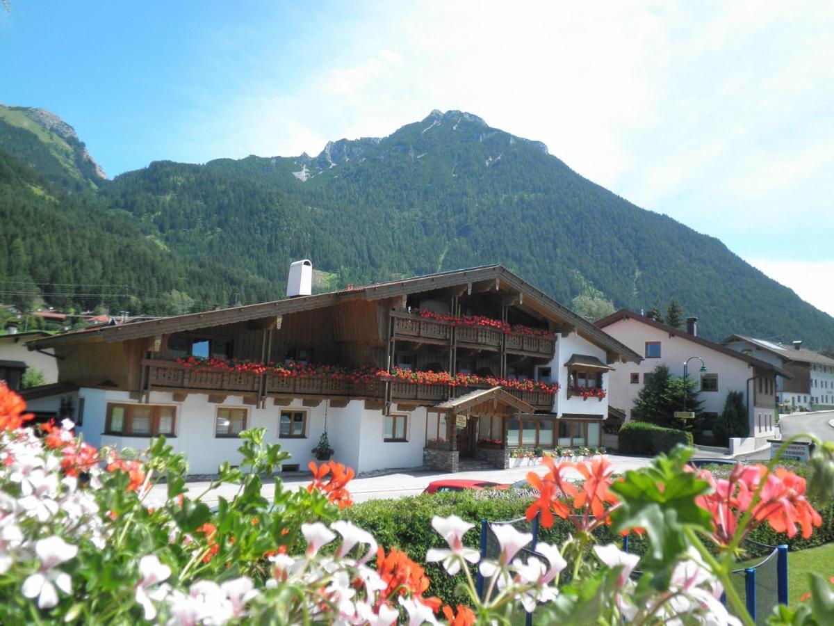 Landhaus Appartement Kofler Ferienwohnungen,Zimmer Maurach  Exterior foto